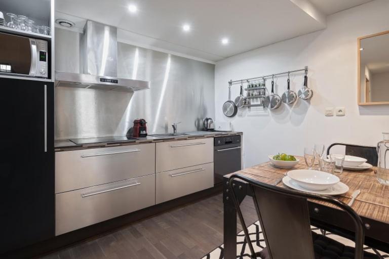 Guestready - Superbe Maison De Ville Duplex 里昂 外观 照片